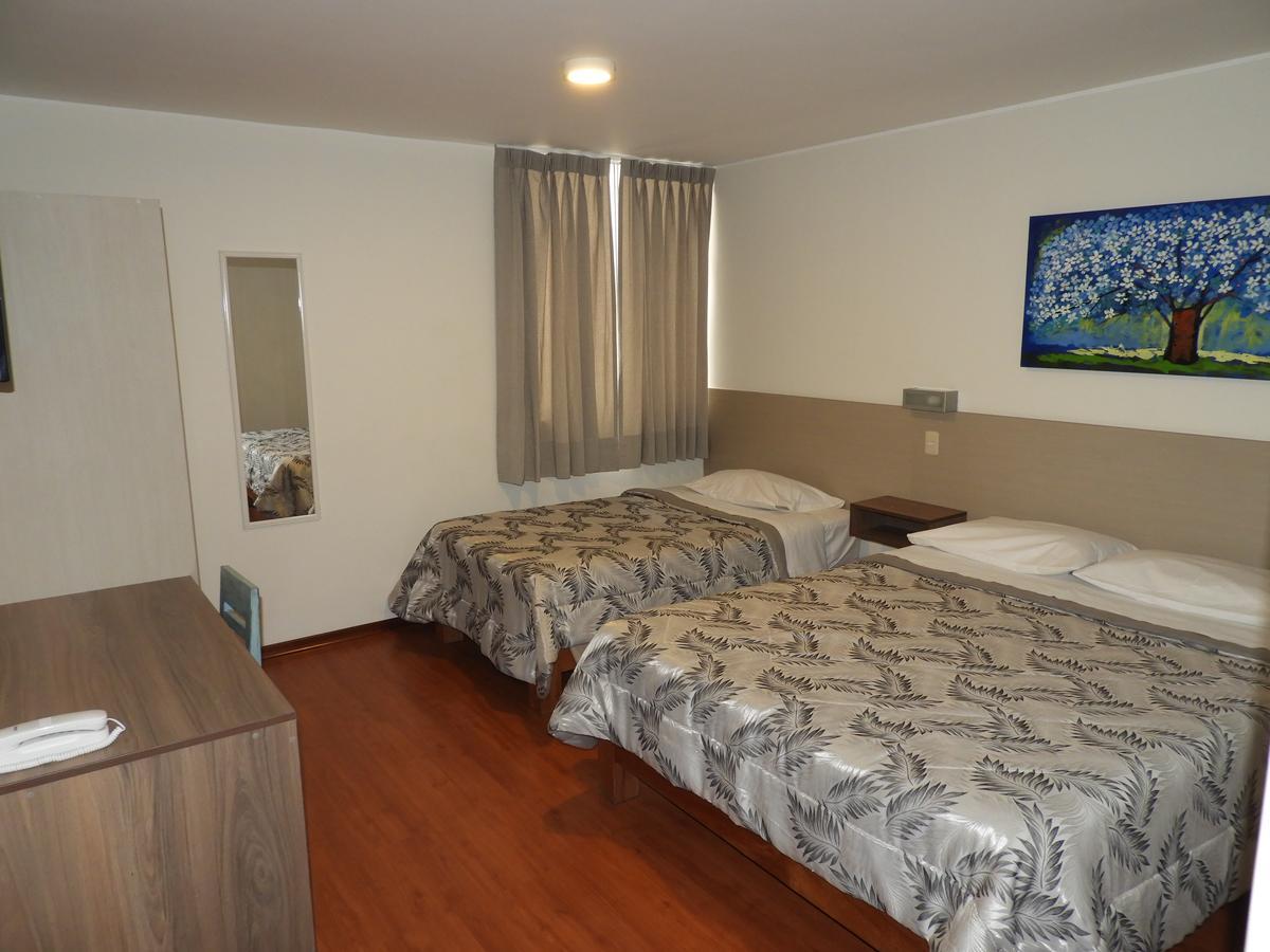 Nice Inn Tacna Bagian luar foto